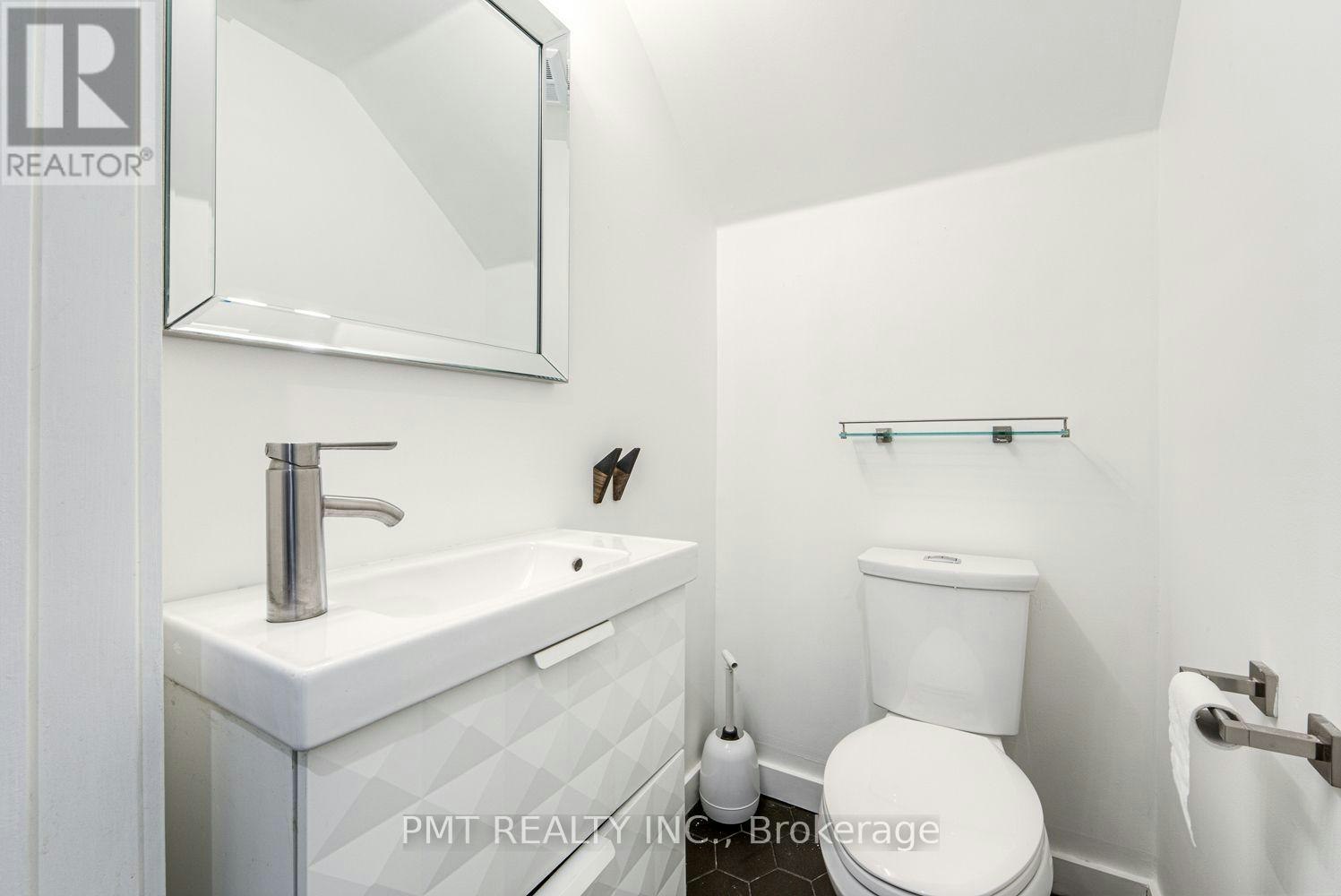 124-21 Earl Street, Toronto, ON, M4Y 3C8 - 13