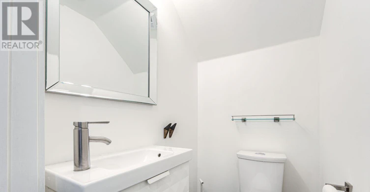 124-21 Earl Street, Toronto, ON, M4Y 3C8 - 13