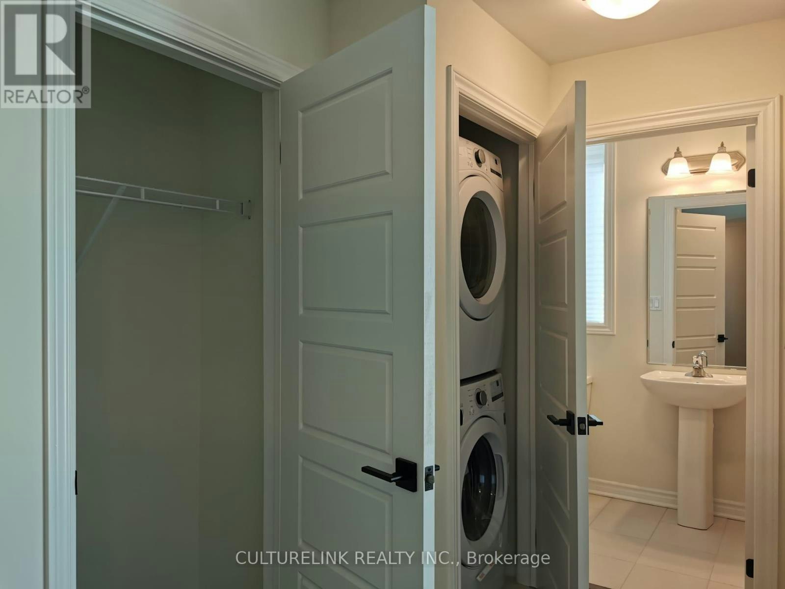 302-1034 Reflection Place, Pickering, ON, L1X 0L1 - 8