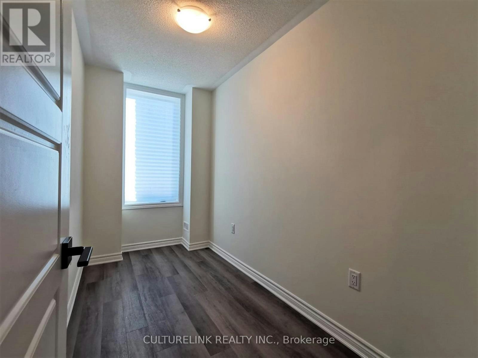 302-1034 Reflection Place, Pickering, ON, L1X 0L1 - 5