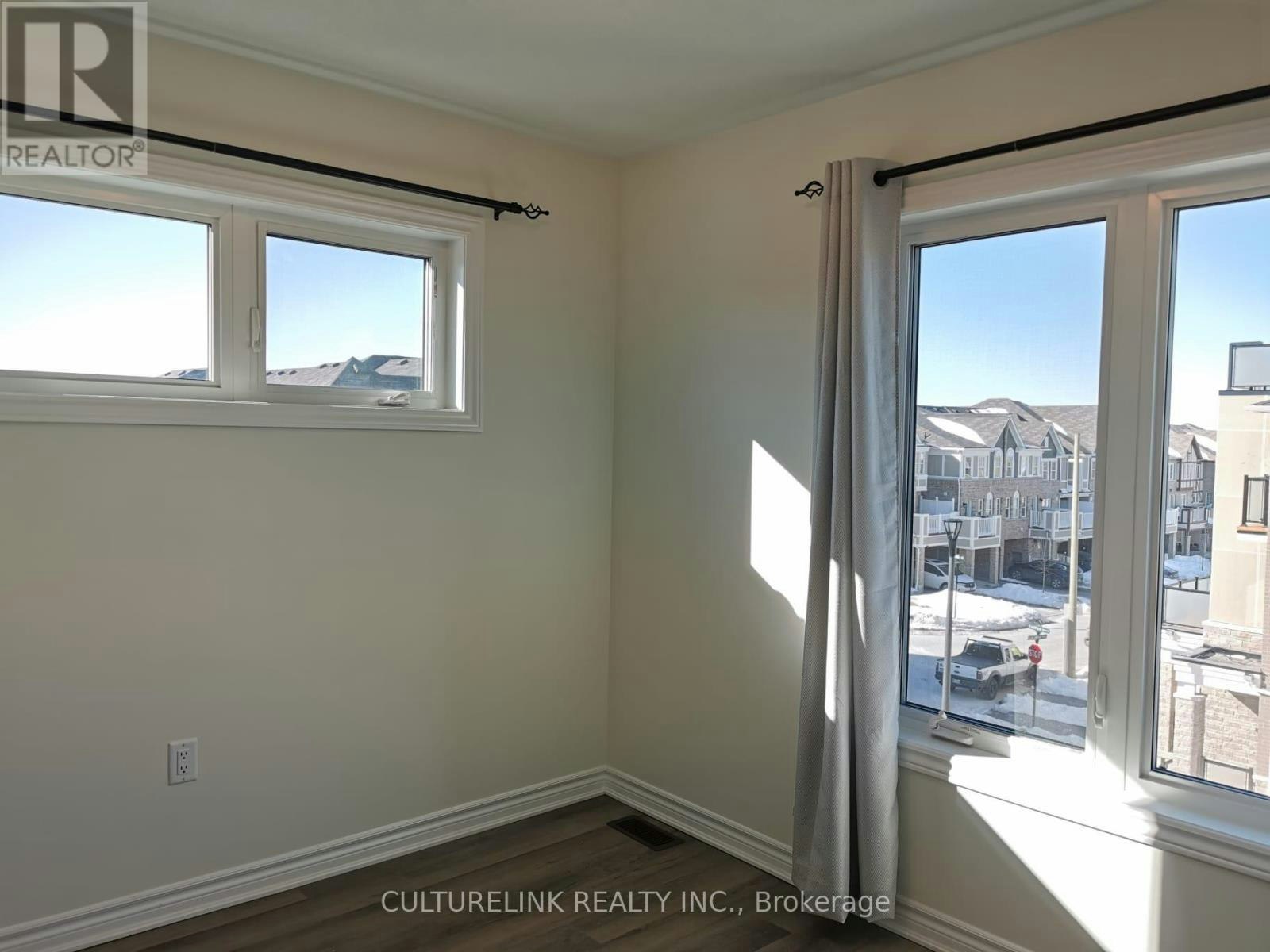 302-1034 Reflection Place, Pickering, ON, L1X 0L1 - 22