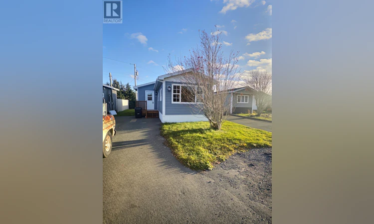 9 Carolyn Drive