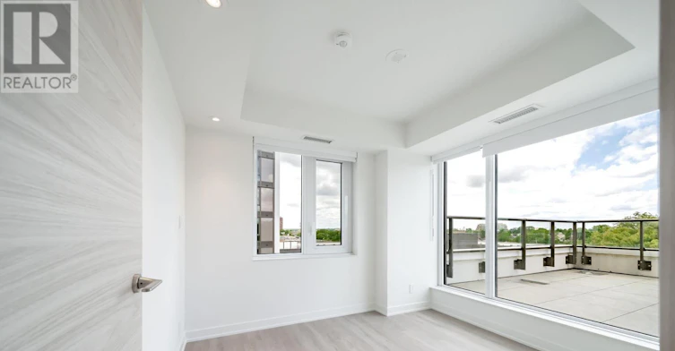 W214-485 Perth Avenue, Toronto, ON, M6N 0B9 - 10