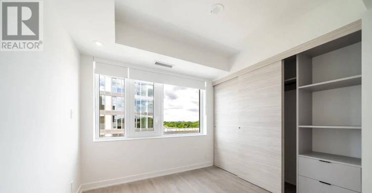 W214-485 Perth Avenue, Toronto, ON, M6N 0B9 - 14