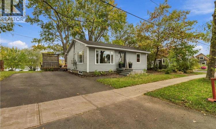91 Ross Terrace