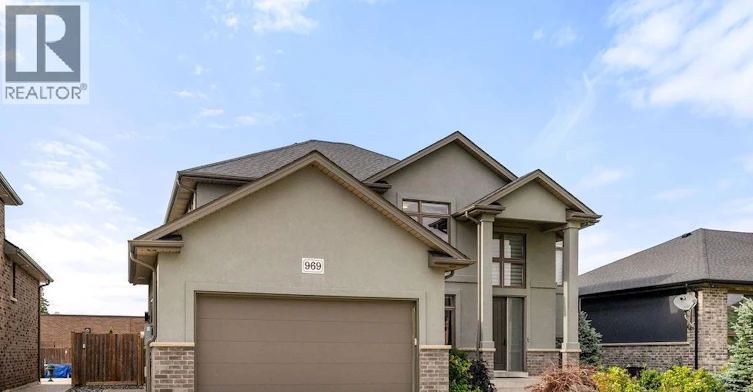 969 Westwood Drive, Lakeshore, ON, N0R 1A0 - 2