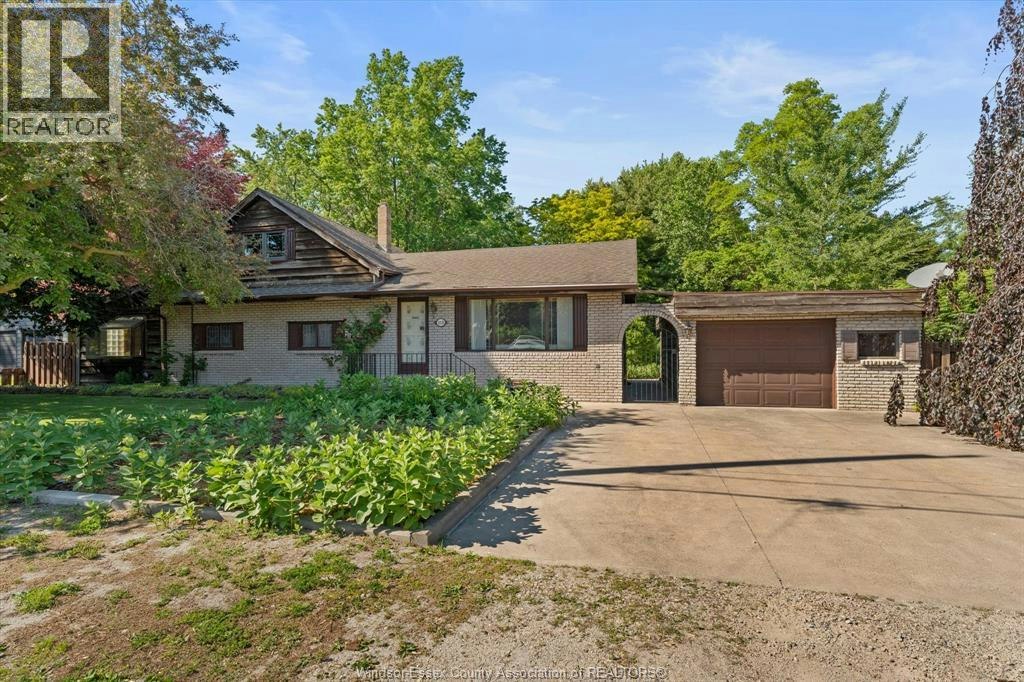 310 River Avenue, Lasalle, ON, N9J 1A2