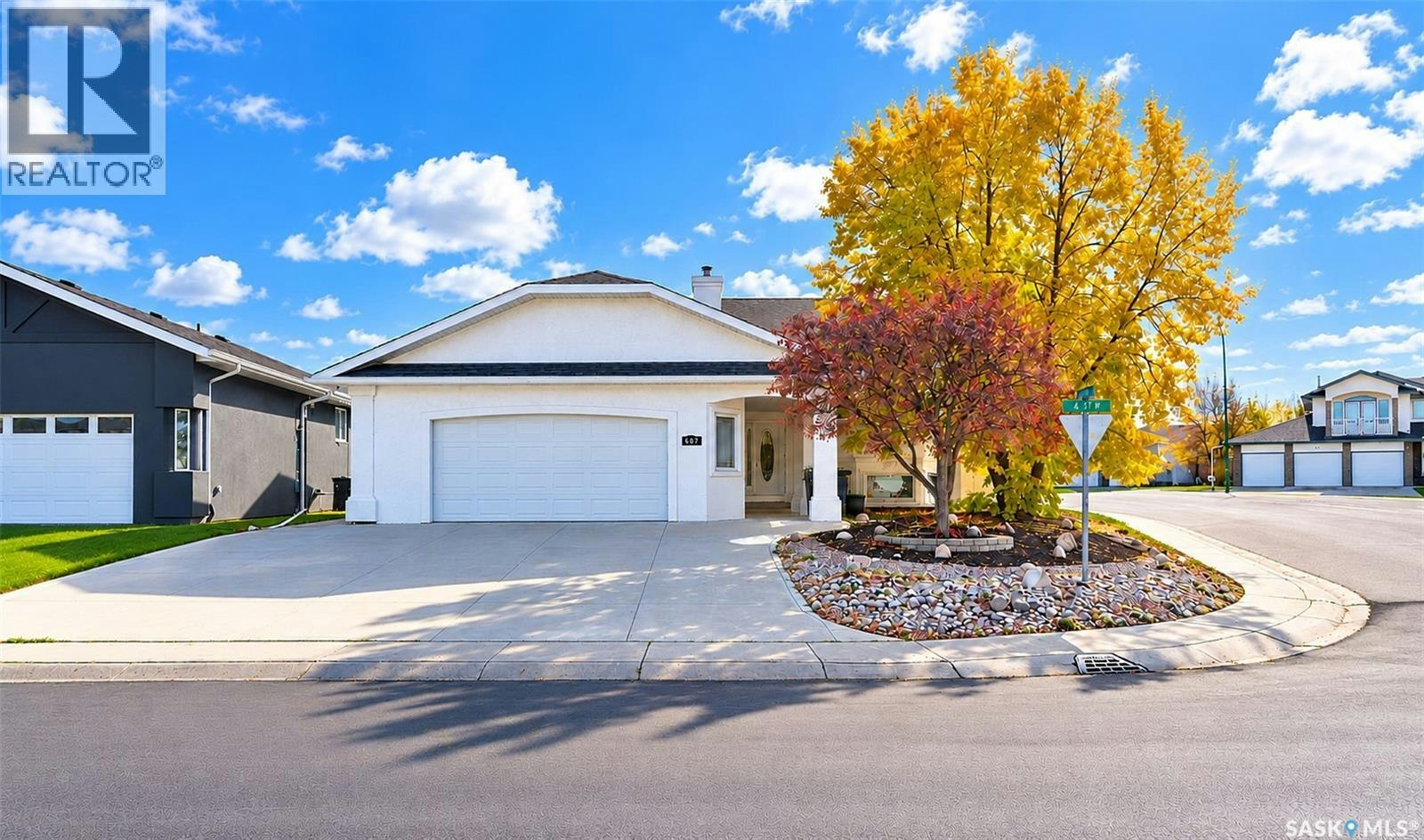 607 4th Street W, Warman, SK, S0K 4S0
