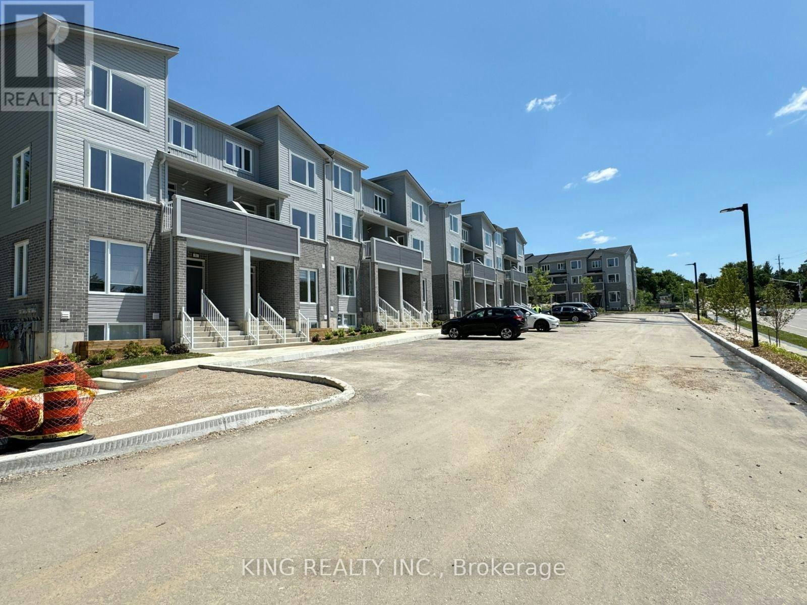 47-990 Deveron Crescent, London, ON, N5Z 0B3 - 3