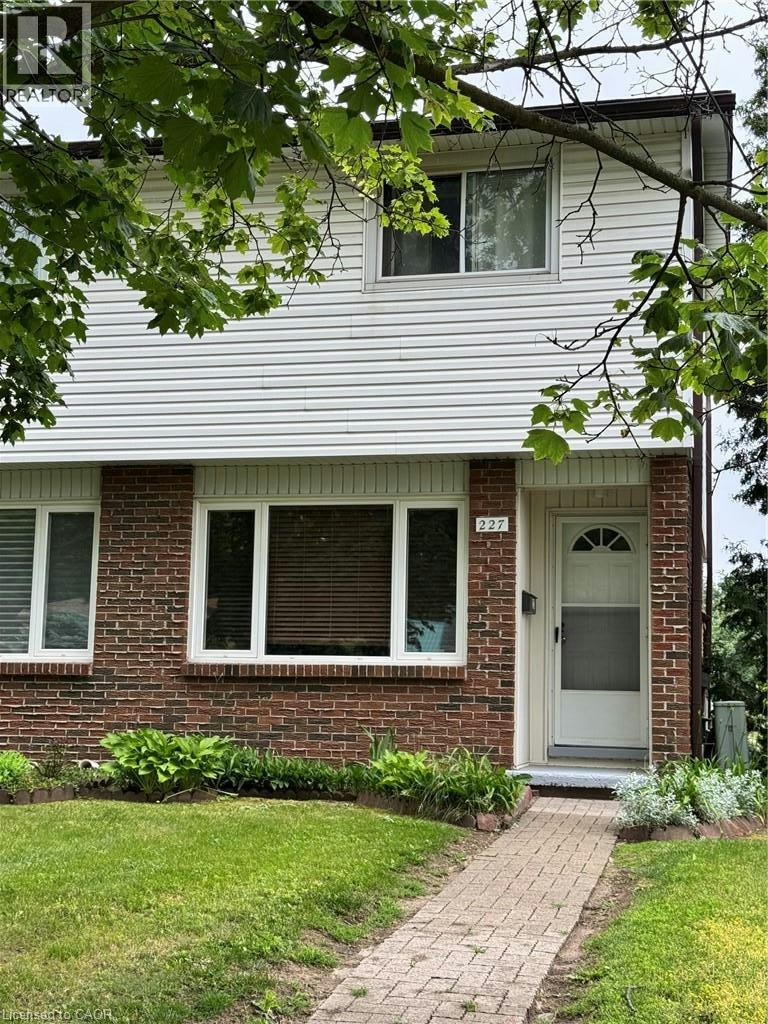 227 Fergus Avenue, Kitchener, ON, N2A 2H6