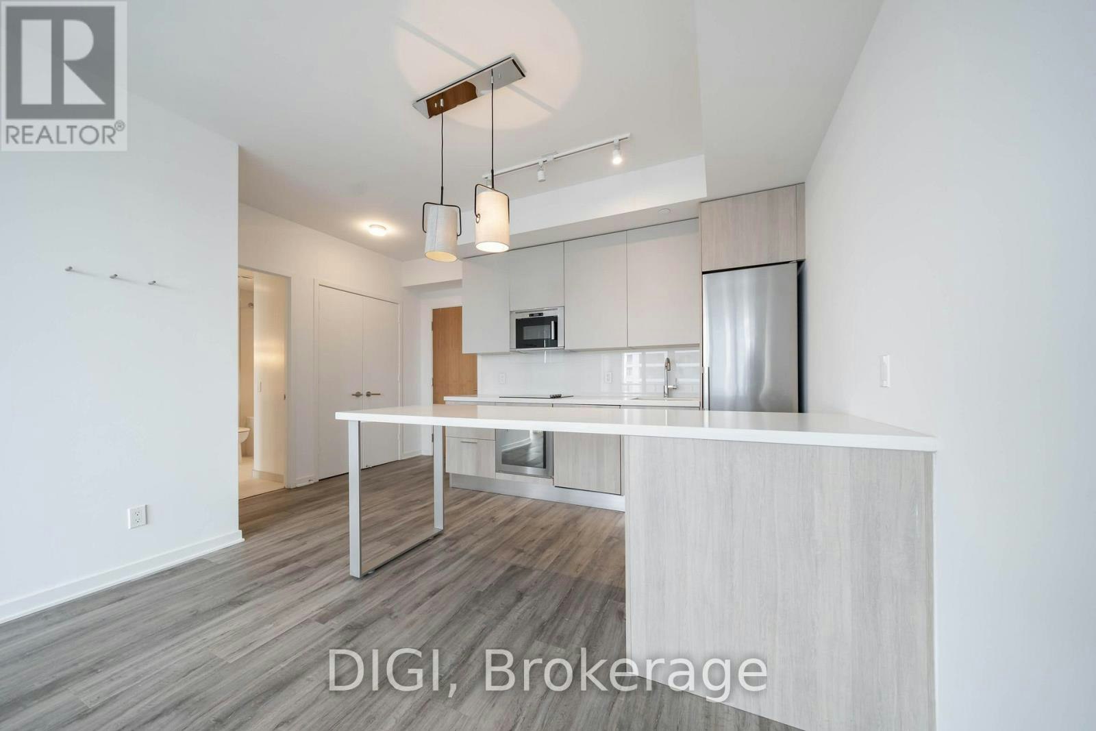 708-25 Selby Street, Toronto, ON, M4Y 0E6 - 3