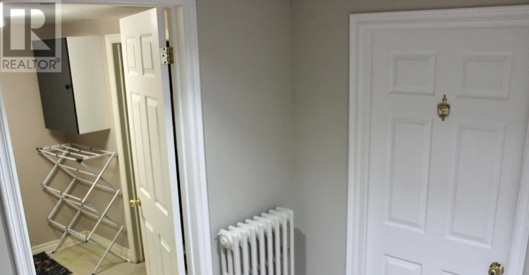 341 Moore Avenue, Toronto, ON, M4G 1E2 - 3