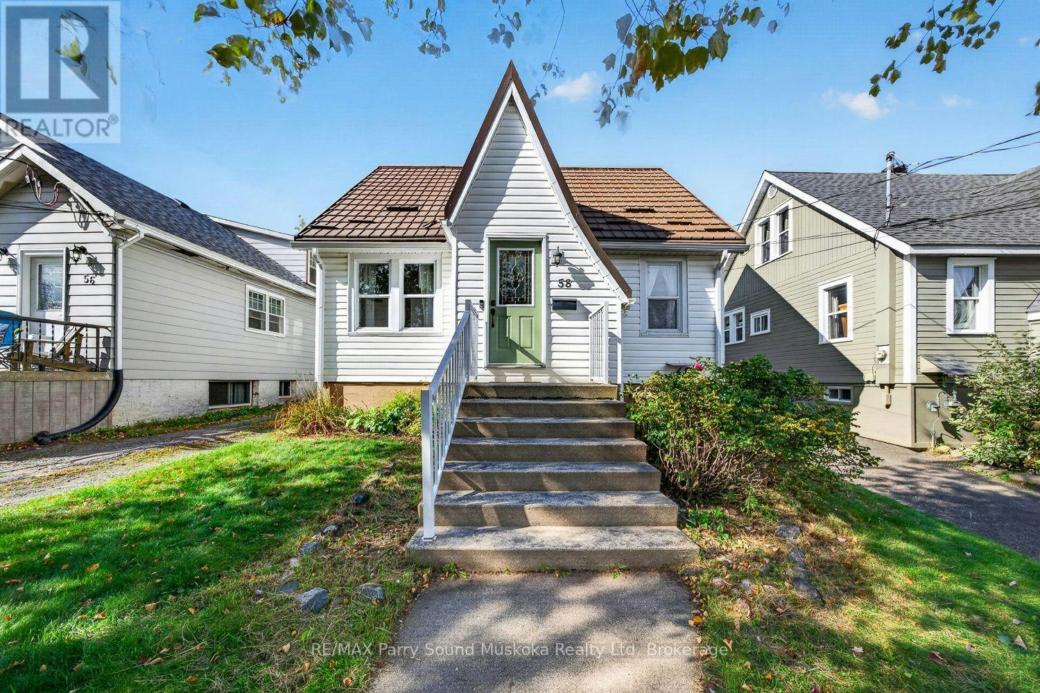 58 William Street, Parry Sound, ON, P2A 1V1