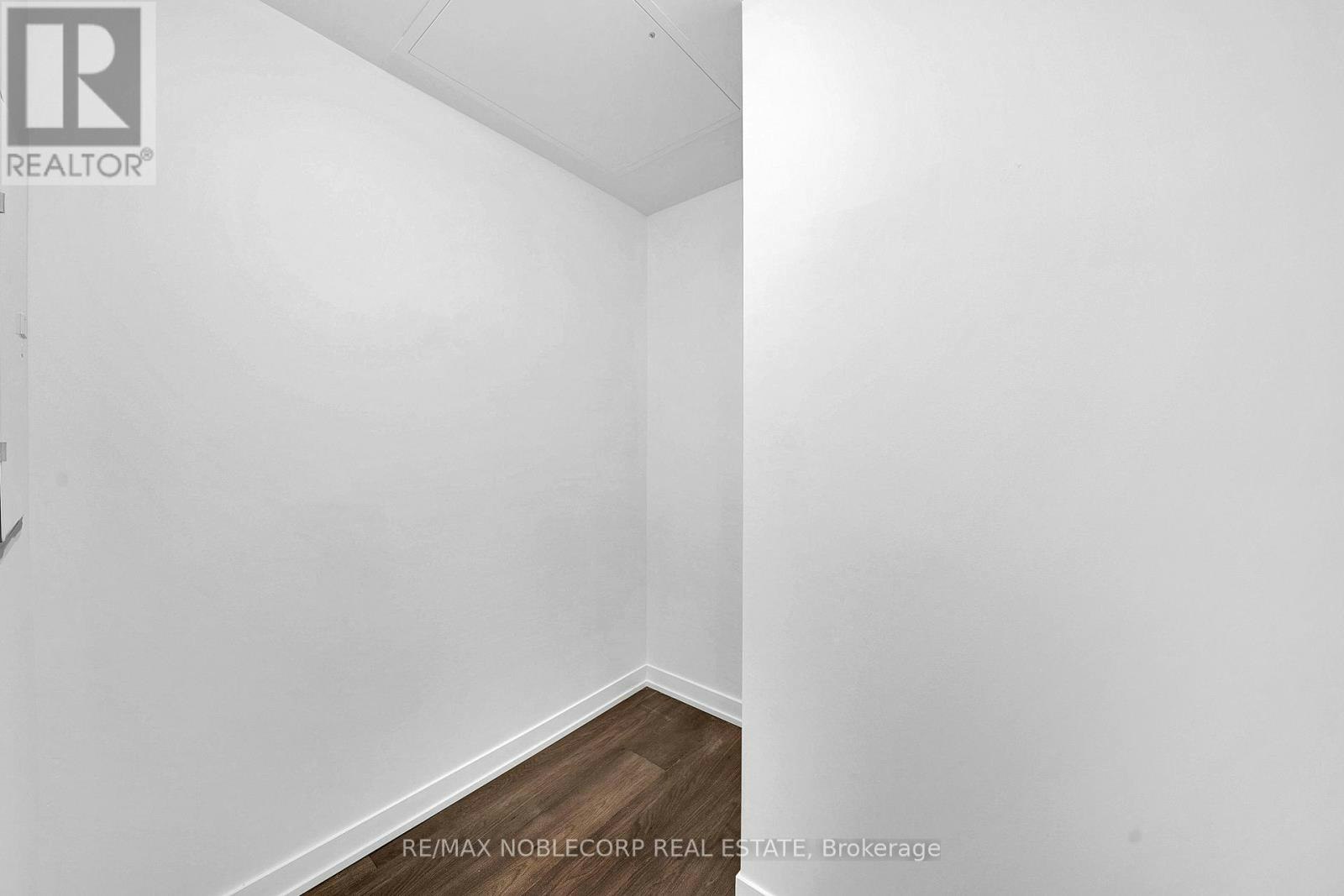 413-899 Queen Street, Toronto, ON, M4M 0C8 - 11
