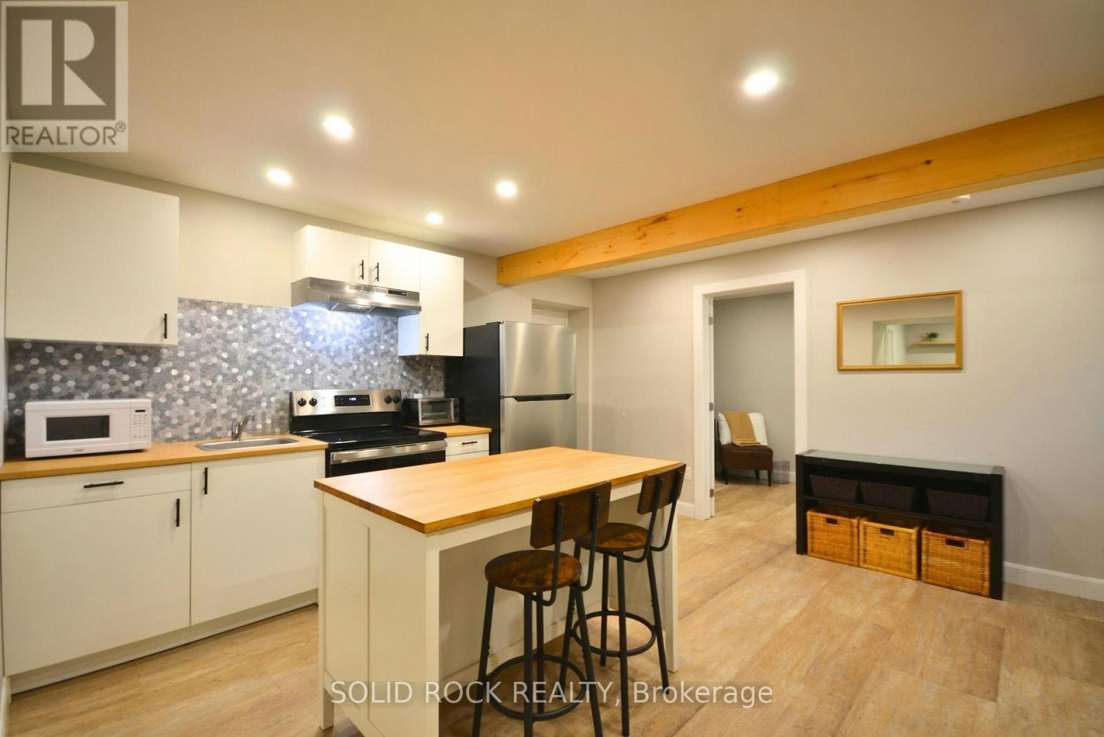 B-1441 Edgecliffe Avenue, Ottawa, ON, K1Z 8G2 - 10