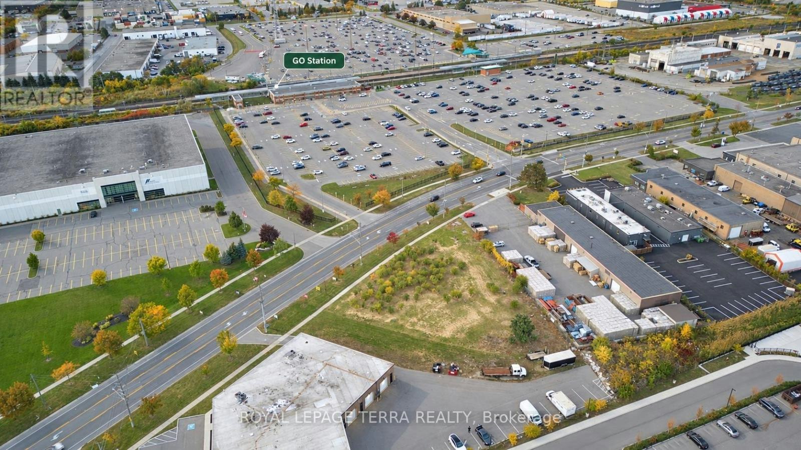 2150 Speers Road, Oakville, ON, L6L 2X8