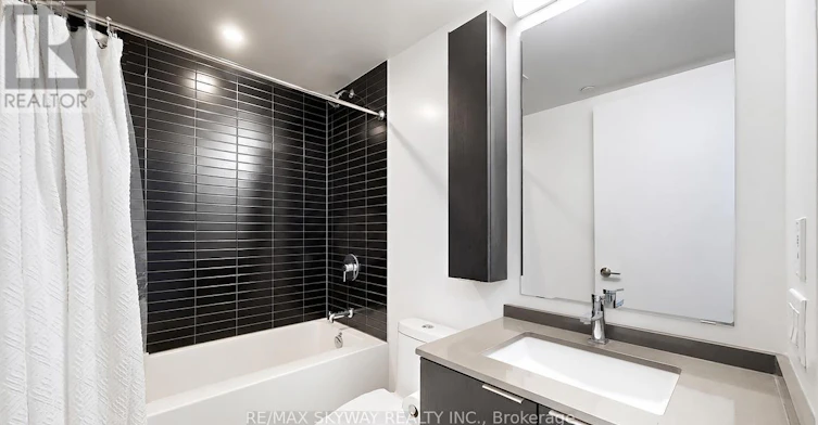 523-86 Dundas Street E, Mississauga, ON, L5A 0B1 - 22