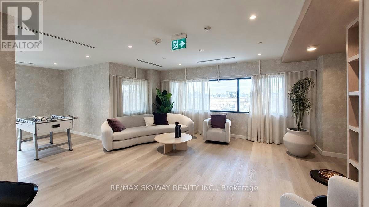 523-86 Dundas Street E, Mississauga, ON, L5A 0B1 - 5