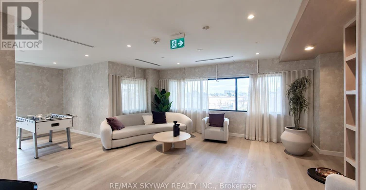 523-86 Dundas Street E, Mississauga, ON, L5A 0B1 - 5