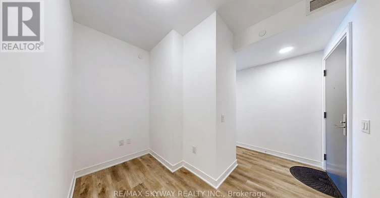 523-86 Dundas Street E, Mississauga, ON, L5A 0B1 - 23