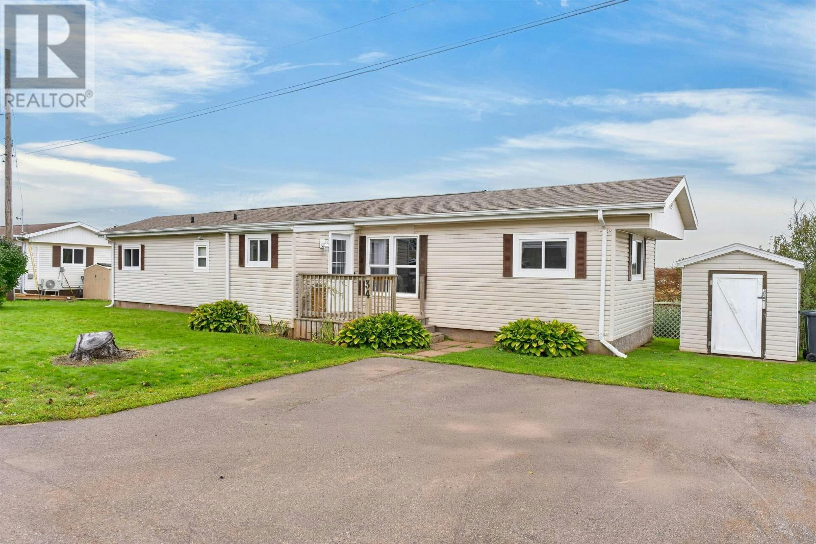 34 Heritage Drive, Cornwall, PE, C0A 1H0