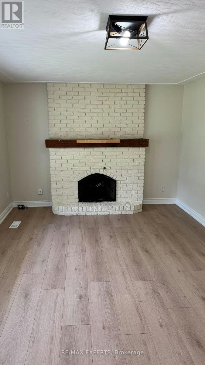 115 Uplands Drive, Kitchener, ON, N2M 4X3 - 2