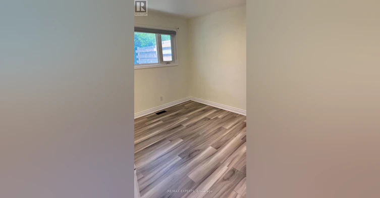 115 Uplands Drive, Kitchener, ON, N2M 4X3 - 3