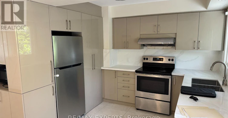 115 Uplands Drive, Kitchener, ON, N2M 4X3 - 6