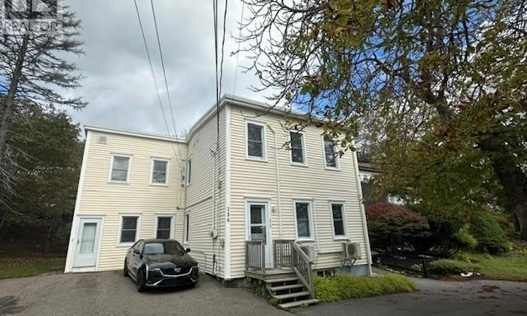 236 Millidge Avenue