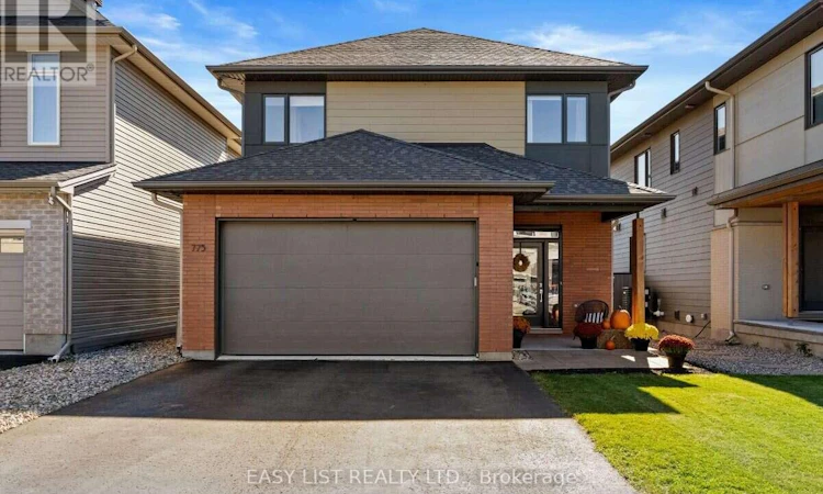 775 Carnelian Crescent