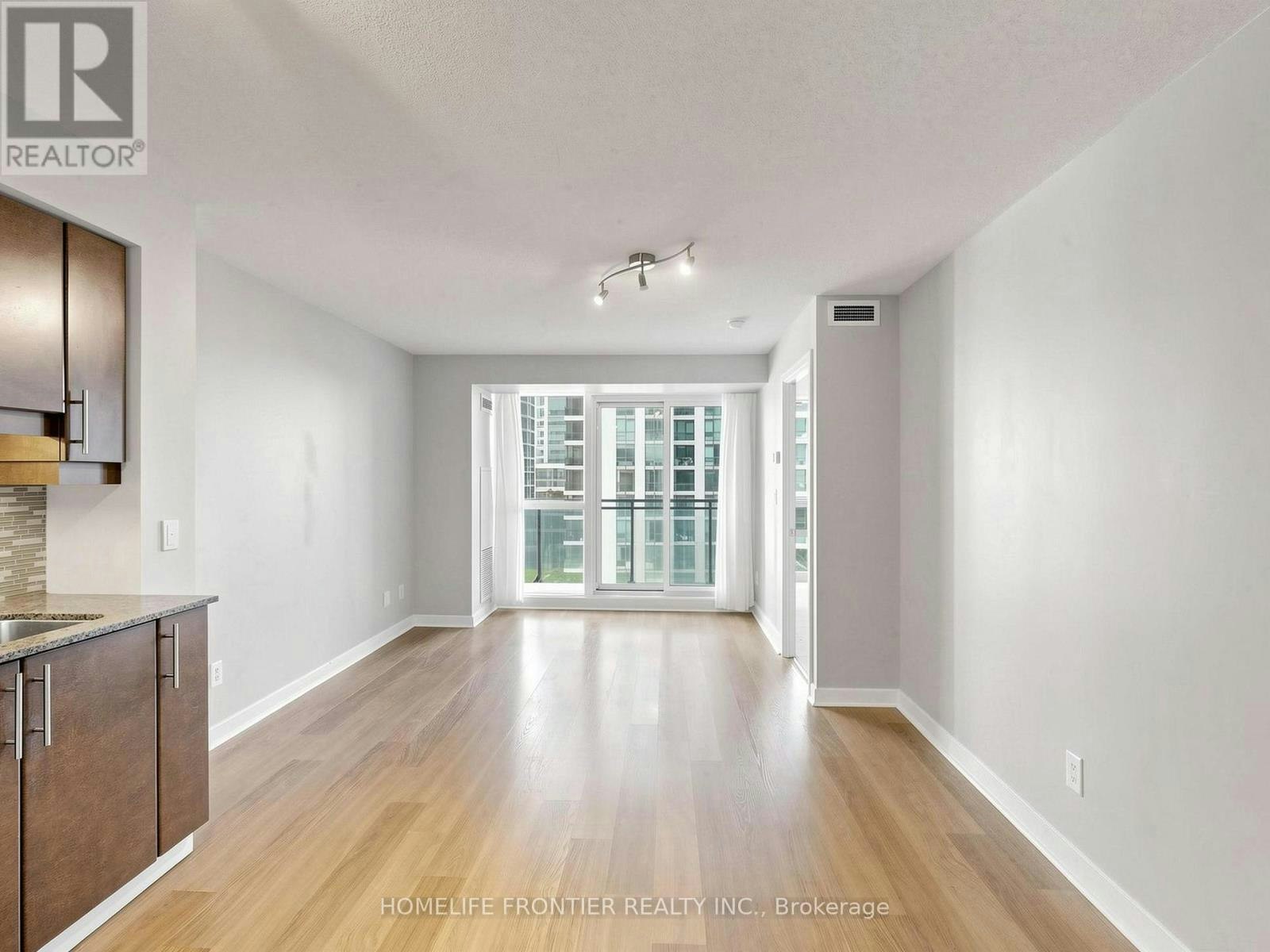 707-33 Bay Street, Toronto, ON, M5J 2Z3 - 7