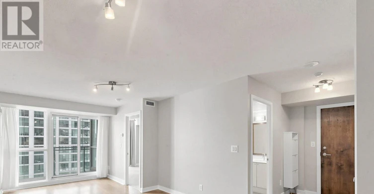 707-33 Bay Street, Toronto, ON, M5J 2Z3 - 10