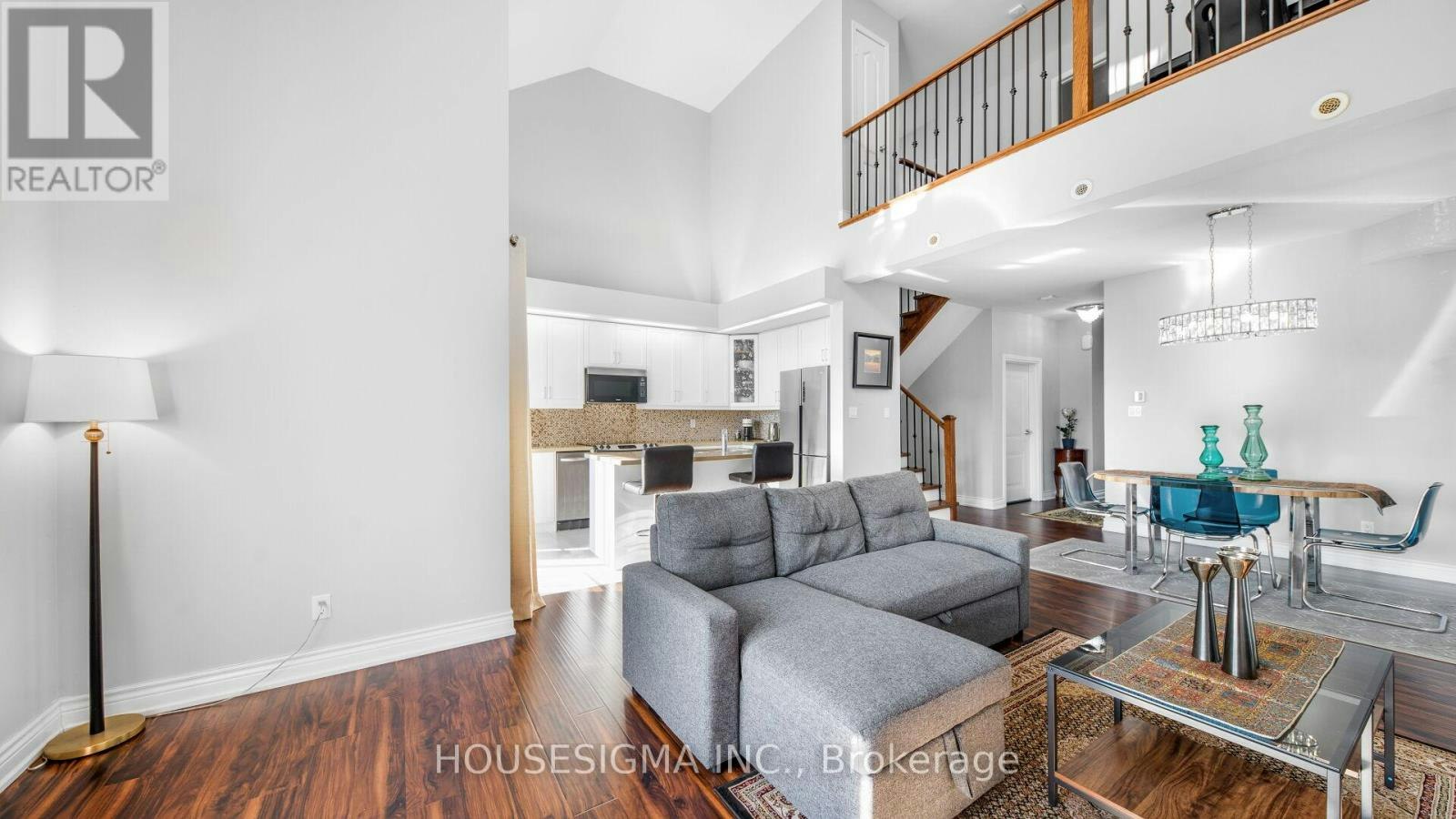 18 Lovegrove Lane, Ajax, ON, L1S 0E7