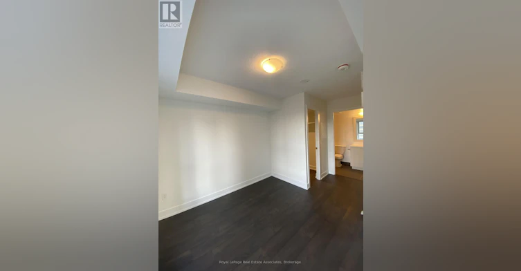 702-7 Mabelle Avenue, Toronto, ON, M5T 0C9 - 10