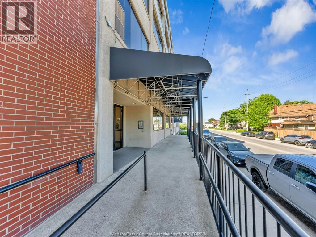 401-2109 Ottawa Street, Windsor, ON, N8Y 1R8 - 4
