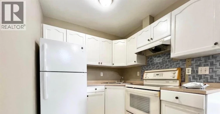 4-1234 High Street, Windsor, ON, N8Y 4B2 - 3