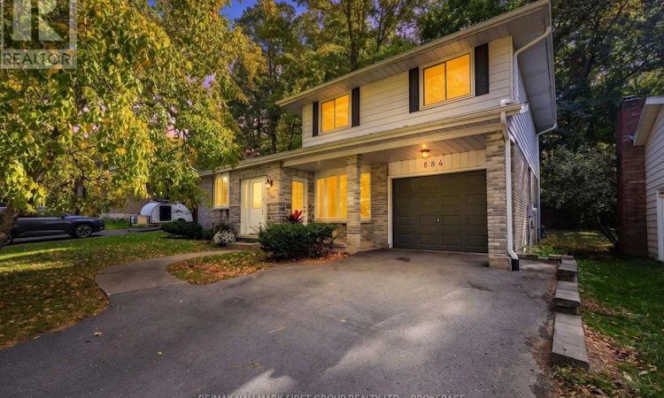 884 Safari Drive