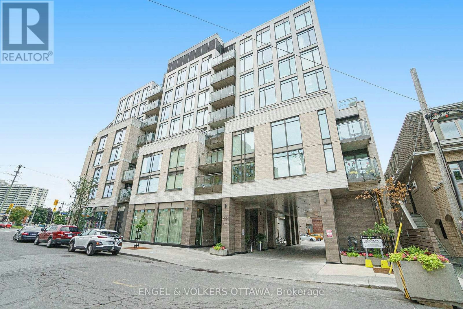 516-411 Mackay Street, Ottawa, ON, K1M 2C5