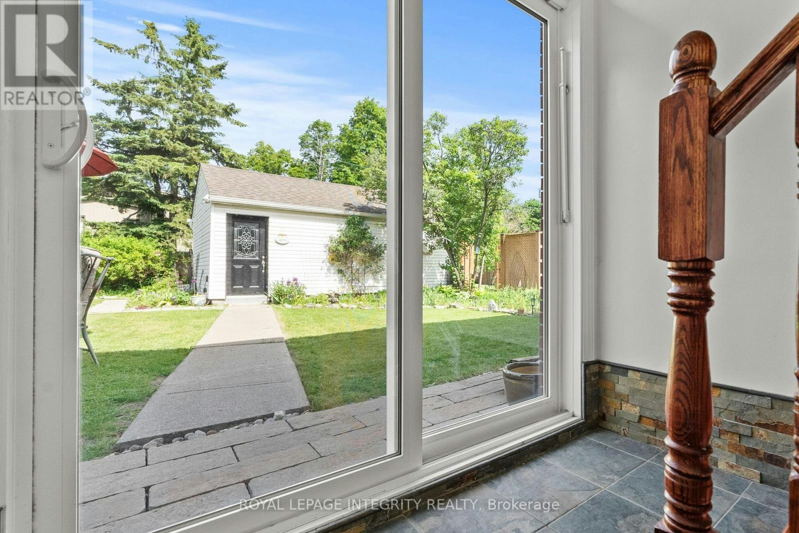 2461 Alta Vista Drive, Ottawa, ON, K1H 7M9 - 26