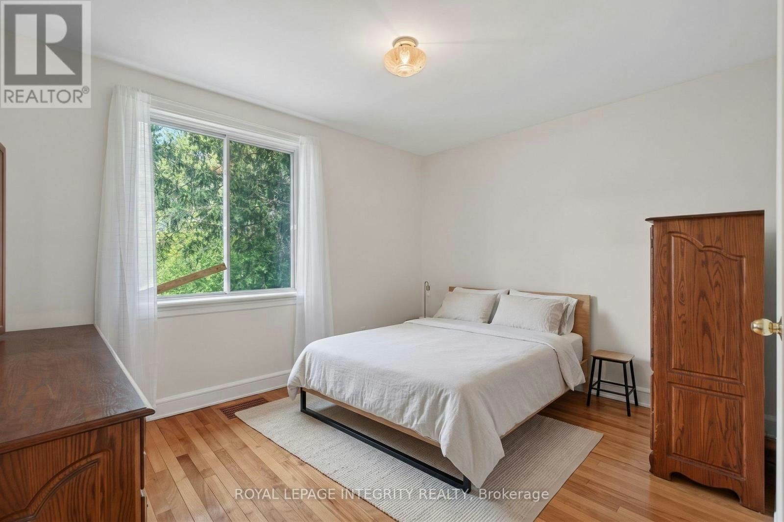 1442 Cavendish Road, Ottawa, ON, K1H 6C3 - 14