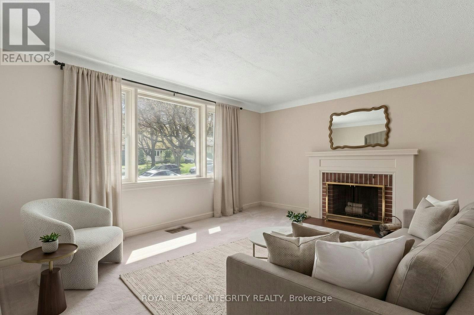 1442 Cavendish Road, Ottawa, ON, K1H 6C3 - 4
