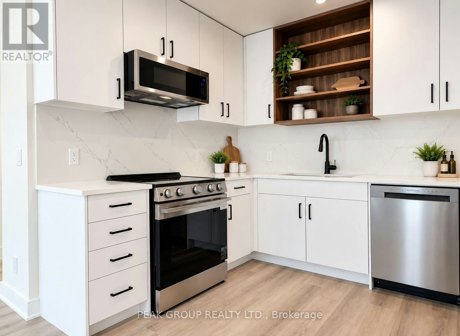 83 Everett Common, St. Catharines, ON, L2P 0H1 5