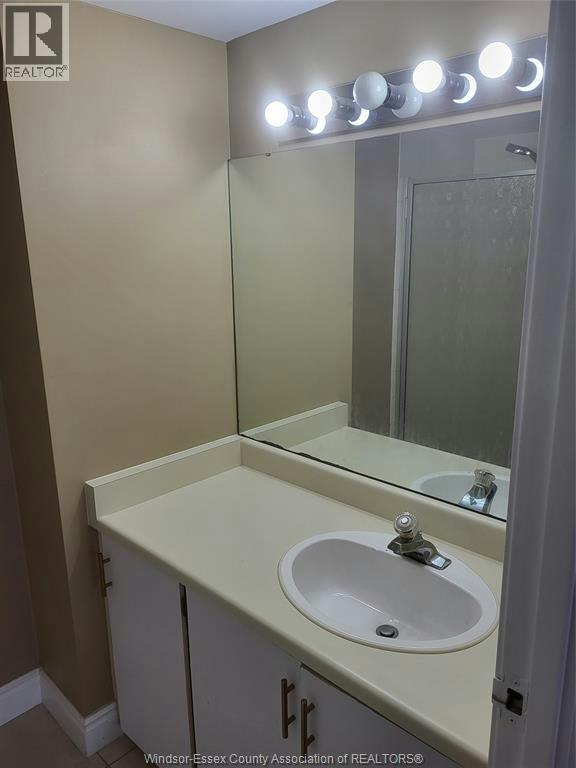 1604-380 Pelissier Street, Windsor, ON, N9A 6V7 - 21