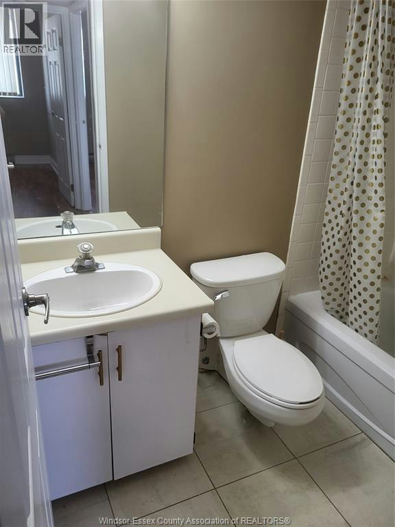 1604-380 Pelissier Street, Windsor, ON, N9A 6V7 - 16