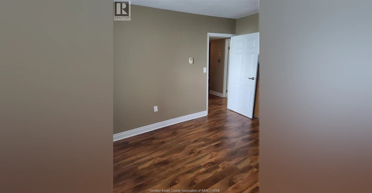 1604-380 Pelissier Street, Windsor, ON, N9A 6V7 - 18
