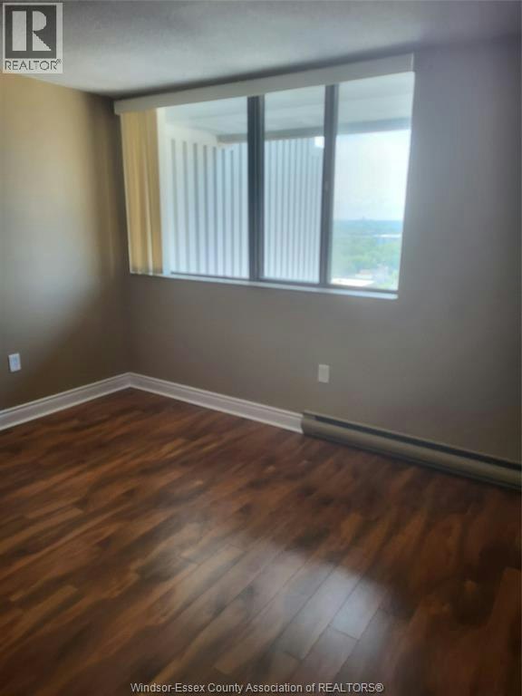 1604-380 Pelissier Street, Windsor, ON, N9A 6V7 - 17