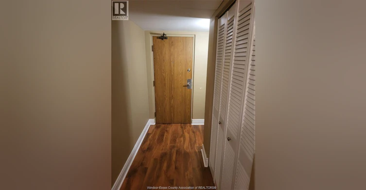 1604-380 Pelissier Street, Windsor, ON, N9A 6V7 - 13