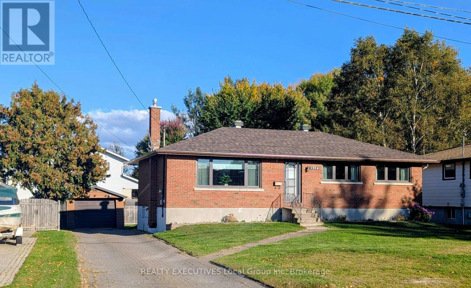 1374 Chapais Street, North Bay, ON, P1B 6M4