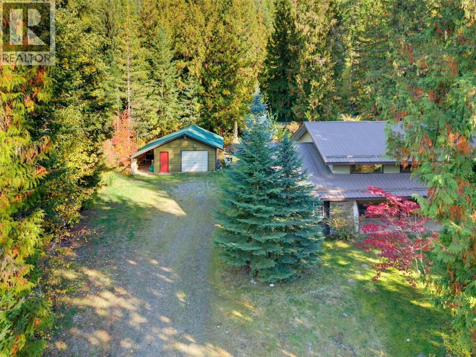 9020 Hummingbird Drive, Swansea Point, BC, V0E 2K2