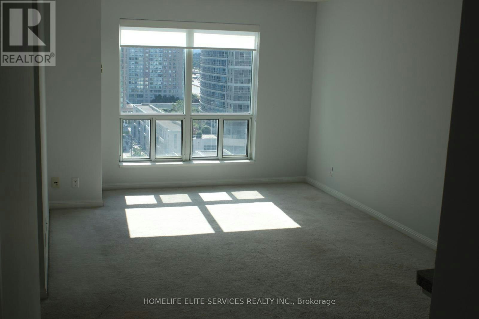 1615-11 Lee Centre Drive, Toronto, ON, M1H 3J5 - 2